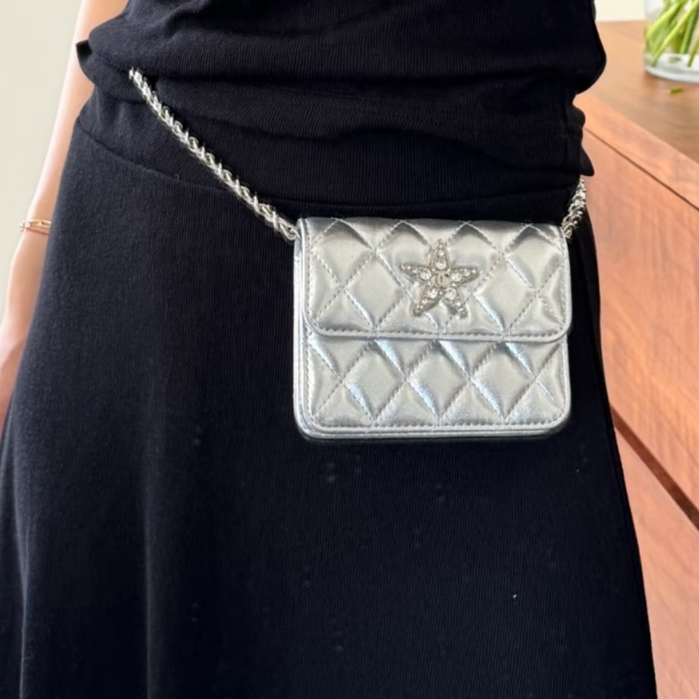 Crossbody Bag Used - Picture 2 of 8